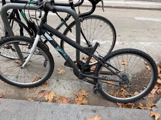 Bicicleta junior negra