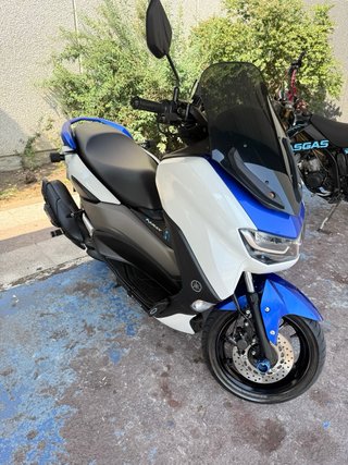 Yamaha NMAX 125 Scooter