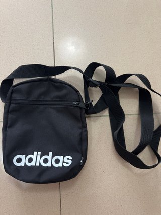 Bandolera Adidas Negra