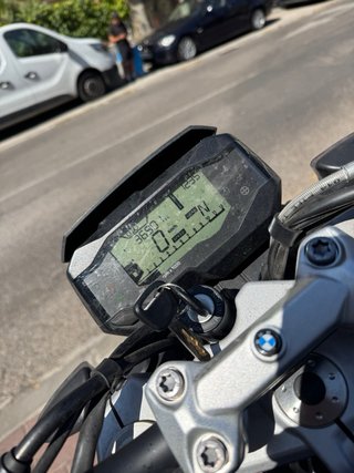 BMW G310R
