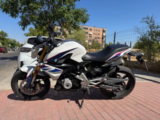 BMW G310R