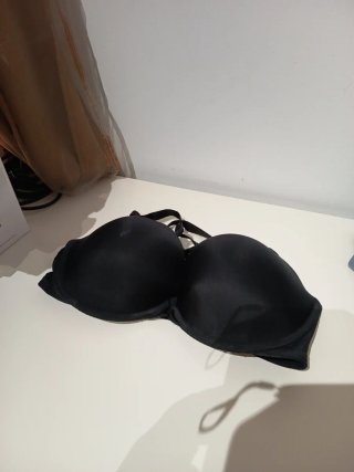 Sujetador Victoria's Secret lunares y sujetador ne