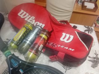 Lote Wilson: Raqueta, Bolsa y Pelotas