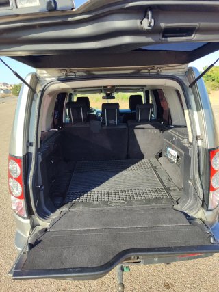 Land Rover Discovery 2011