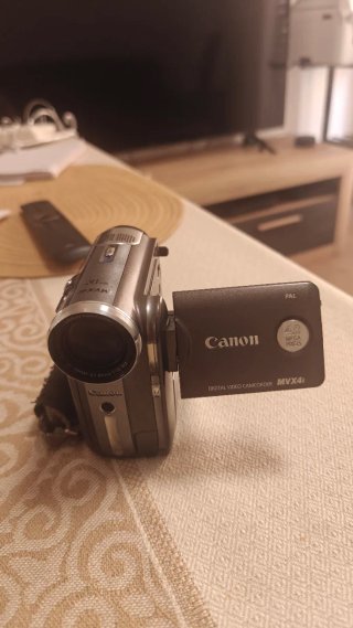 Canon MVX4i - Solo Cuerpo de cámara para Tapeless