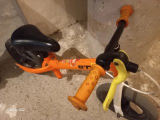 Bici de equilibrio B'TWIN RunRide 500