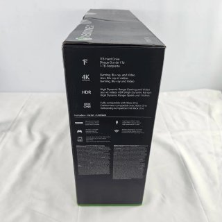 Xbox One X 1TB Nero