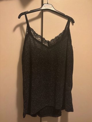 Lencero negro brillante con encaje