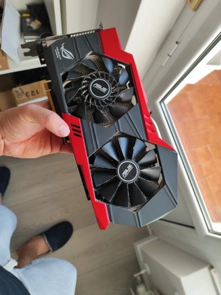 ASUS GTX 760 4GB MSI RADEON RX 460 4GB