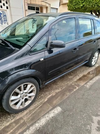 Opel Zafira 2005