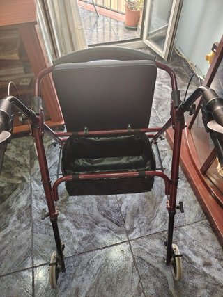 Andador Rollator Asiento Regulable Hi-Low