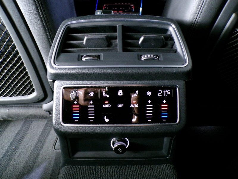 Audi 2020, foto 31