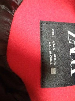 Precioso abrigo 3/4 Zara Rojo