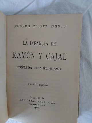 2 libros RAMON Y CAJAL y Anatomía descriptiva