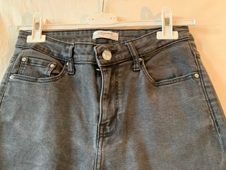 2 Jeans Zara & Stradivarius Tg XS + Gilet Omaggio