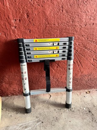 Escalera telescópica de aluminio