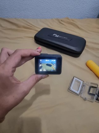 GoPro 6 Black + Kit Accessori