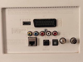TV LG 43 blanca