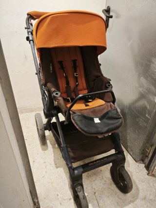 Carrito Jane Naranja Buen Estado