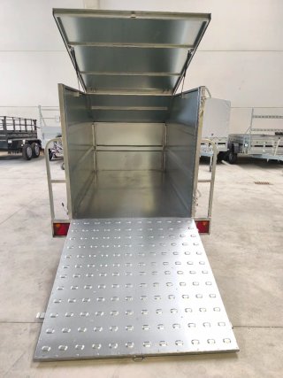 Remolque aerodinámico 1 eje 750 kg