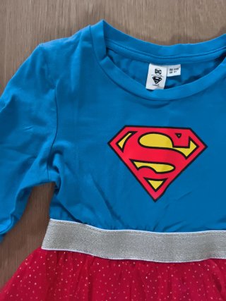 Lote 2 disfraces Superwoman y Spiderwoman T.5 años