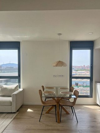 Ático en alquiler en Port en Badalona