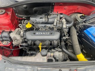 Renault Clio 2002