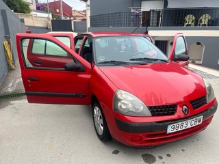 Renault Clio 2002