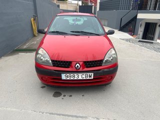 Renault Clio 2002