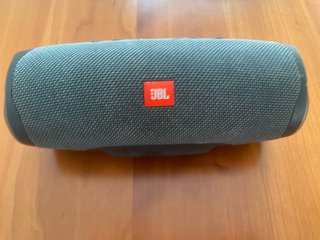 JBL Go Essential 2 Altavoz Gris