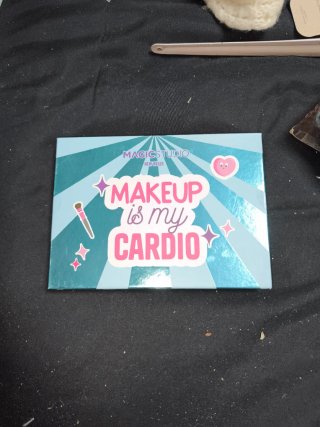 Paleta de maquillaje Magic Studio