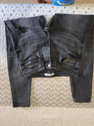 Pantalón Zara Gris Talla 40