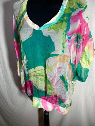 Blusa floral talla L