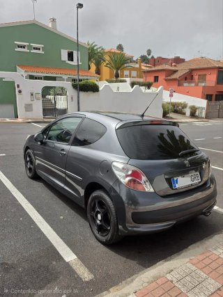 Peugeot 207 2009
