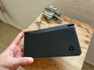 Nintendo DSi XL Negra/Plata