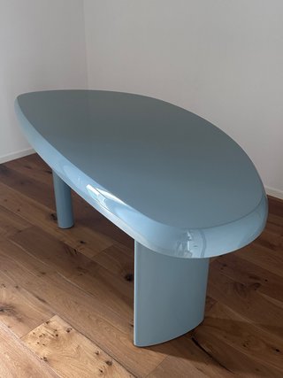 Scrivania design blu