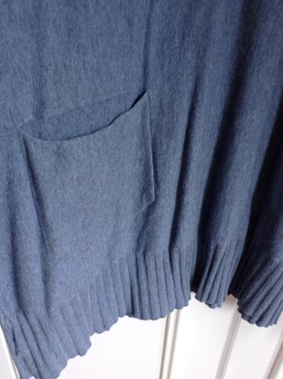 Jersey azul grisáceo con bolsillos talla 44