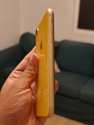 iPhone XR 64GB