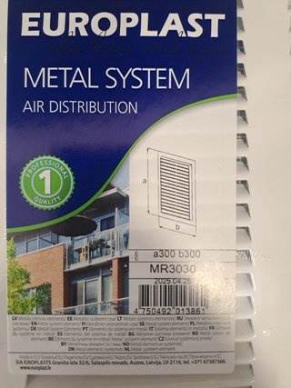 Rejilla ventilación Europlast 30x30