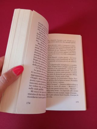 La ragazza che sognava i fantasmi
