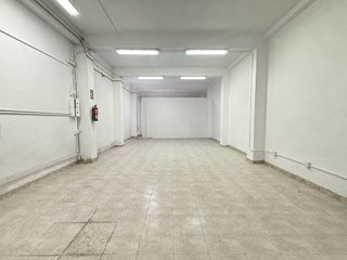 Local comercial en venta en Os Mallos - San Cristóbal en Coruña (A)