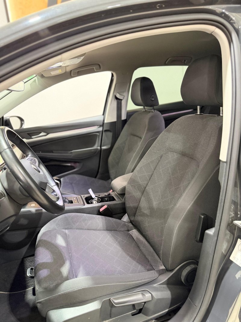 Volkswagen Golf 2022, foto 15