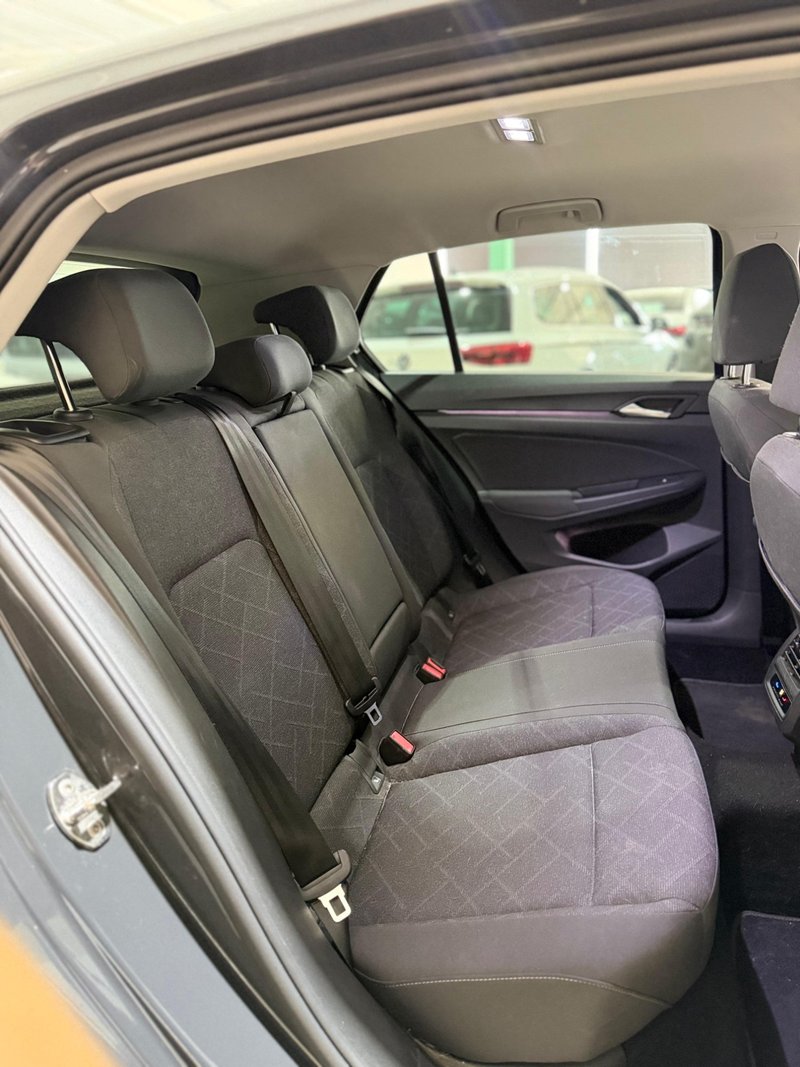 Volkswagen Golf 2022, foto 17