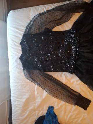 Vestido negro lentejuelas y tul talla s