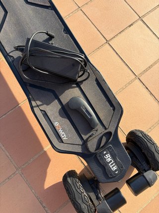 Longboard eléctrico Exway modelo Atlas Carbono