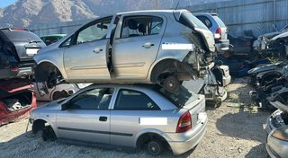 Opel paragolpes delantero corsa d enjoy 485411