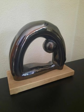 Figura Decorativa Abstracta- Base Piedra Pesada