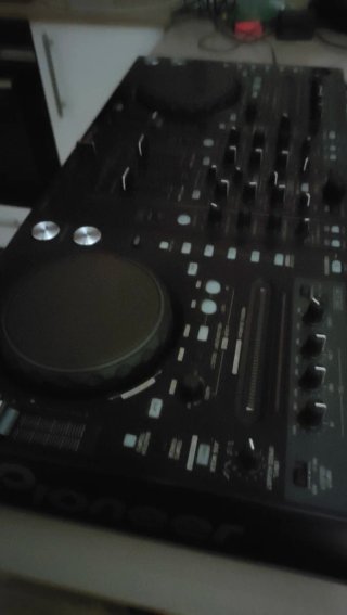 Controladora DJ Pioneer DDJ-S1