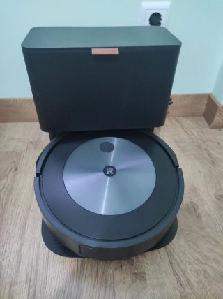 Aspiradora Roomba en perfecto estado