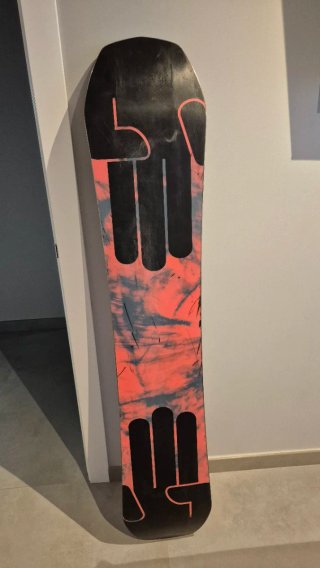 Bataleon Evil Twin 159 + Fijaciones Switchback